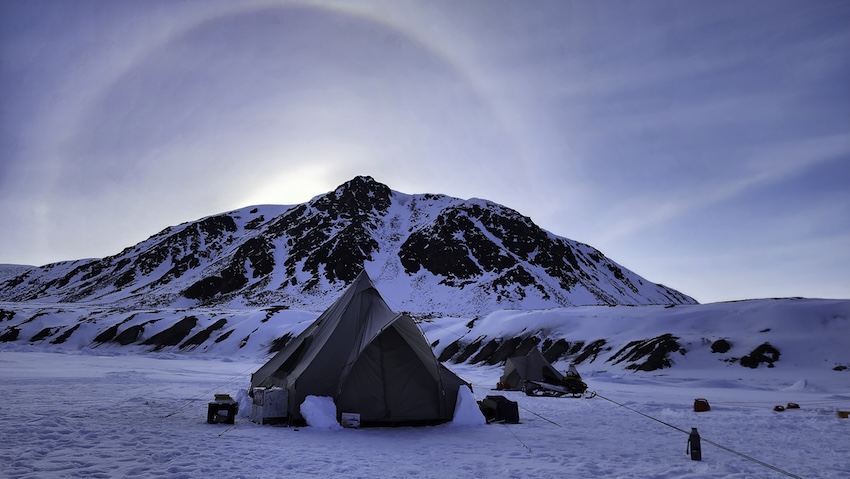 The Luxury Travel Bible - Baffin Safari - John Davidson