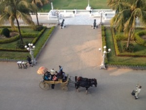 falaknuma-taj-hyderabad-other-arrivals-300x225.jpg